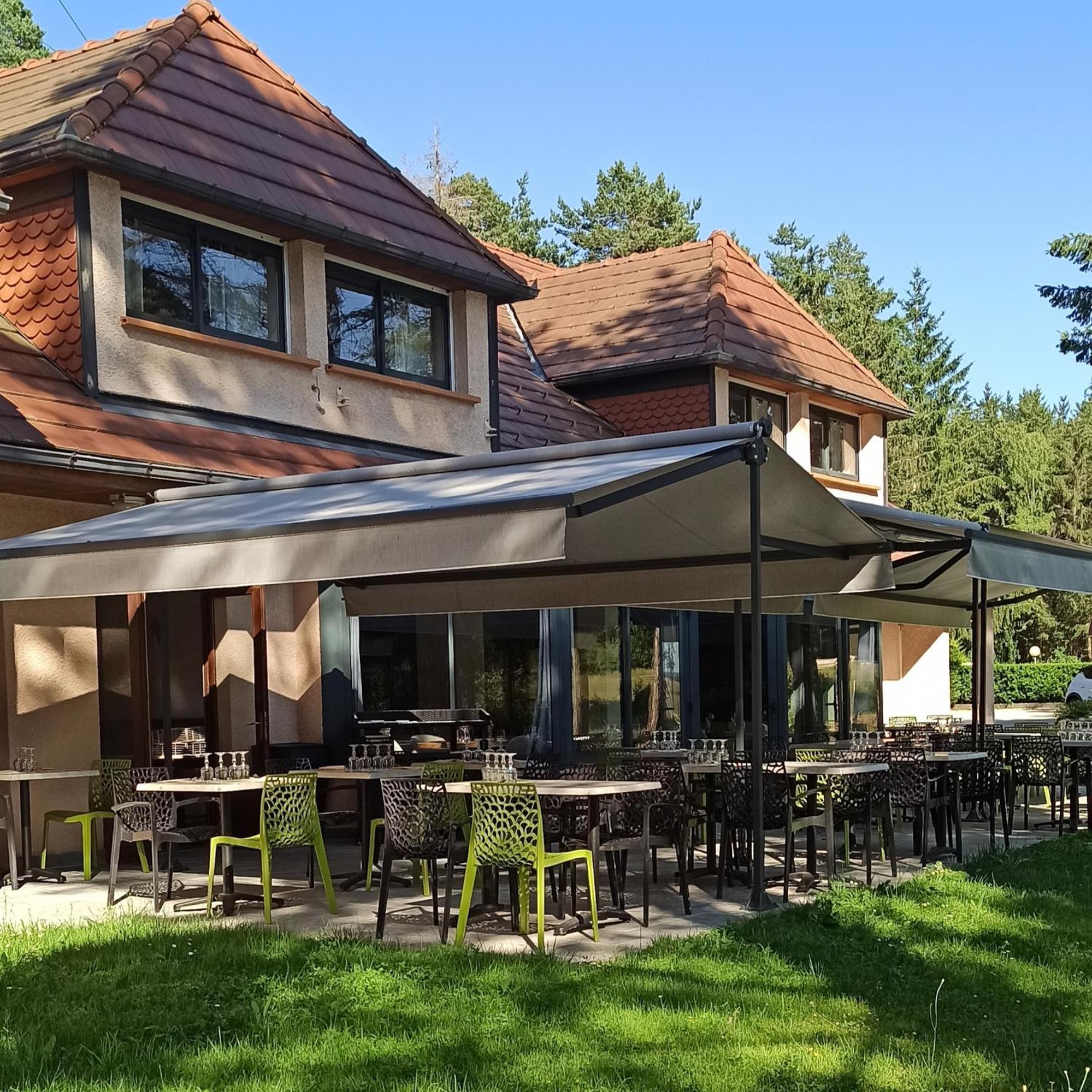 Hotel Restaurant Logis La Meridienne Anglards de Saint Flour Εξωτερικό φωτογραφία