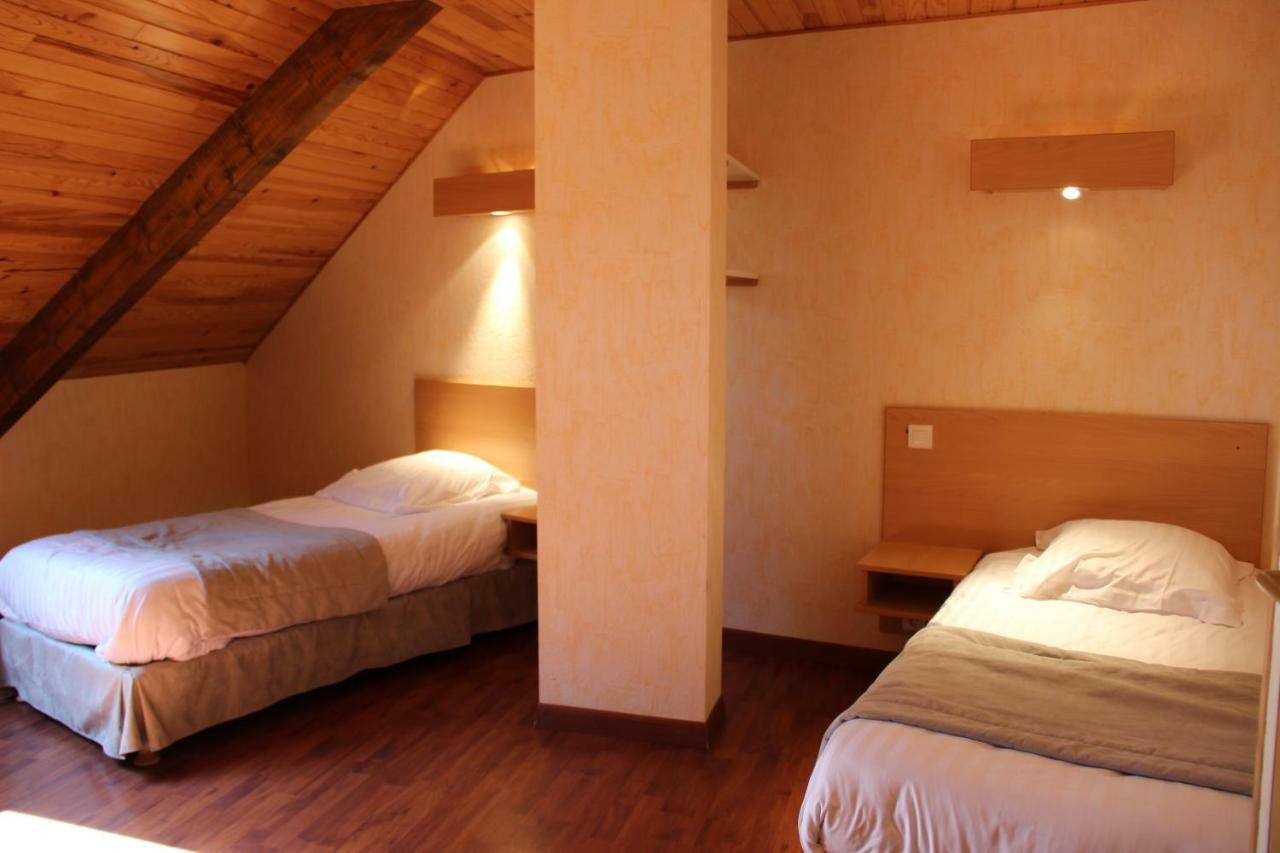Hotel Restaurant Logis La Meridienne Anglards de Saint Flour Εξωτερικό φωτογραφία