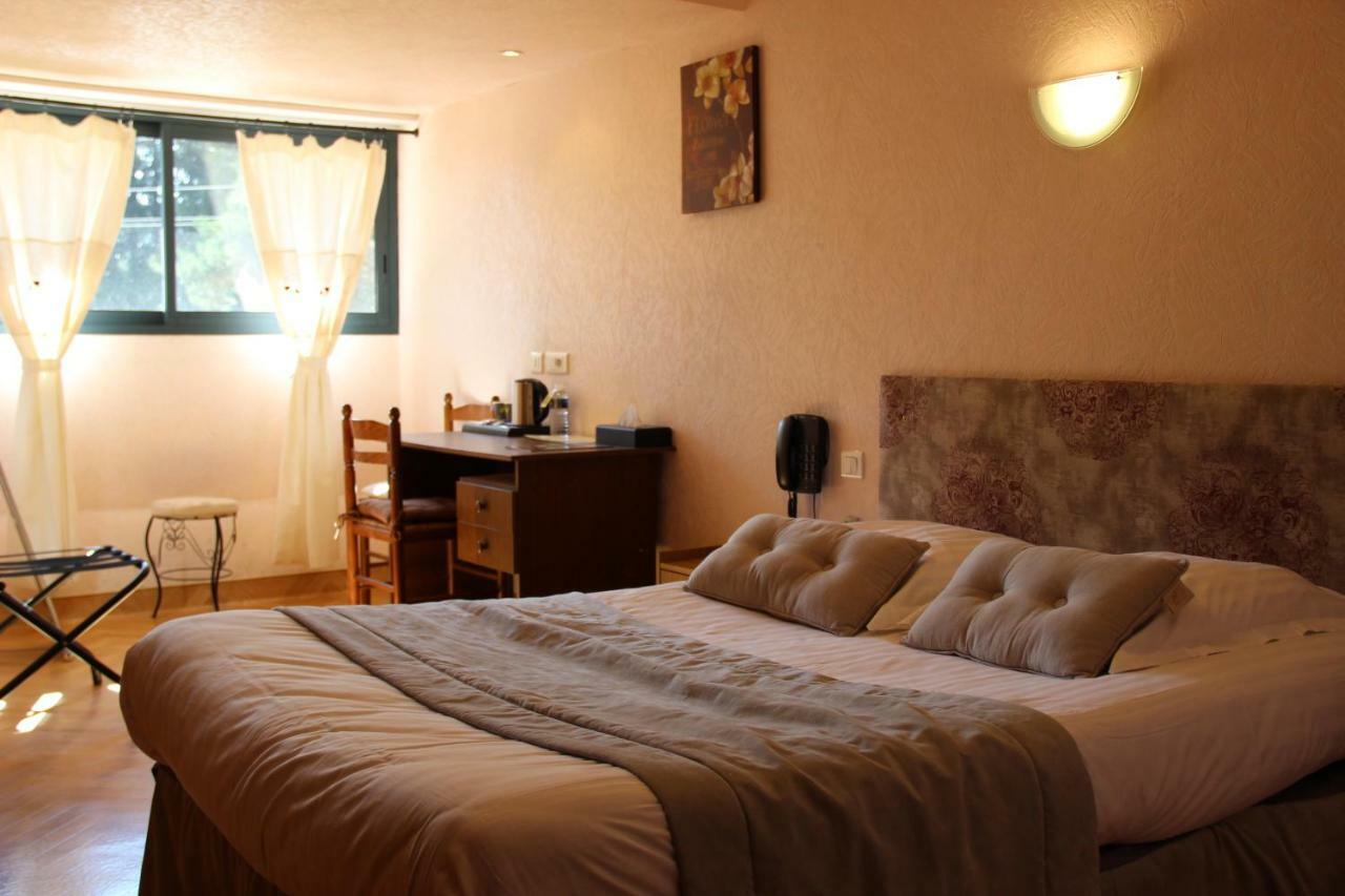 Hotel Restaurant Logis La Meridienne Anglards de Saint Flour Εξωτερικό φωτογραφία